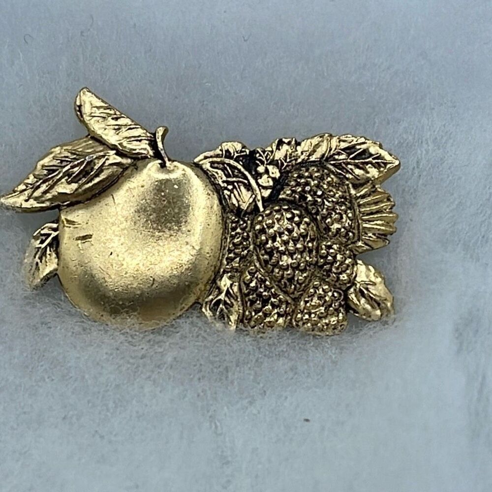 Vintage brass fruit brooch 1995 BG.
